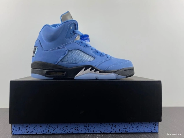 Air  RETRO “UNC” Jordan 5  DV1310-401 0522
